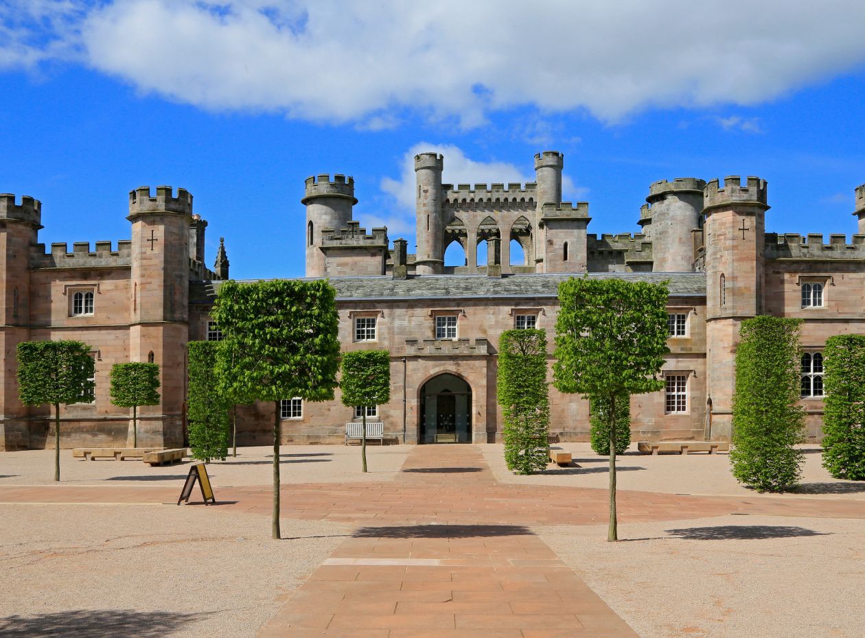 Lowther Castle & Cruise